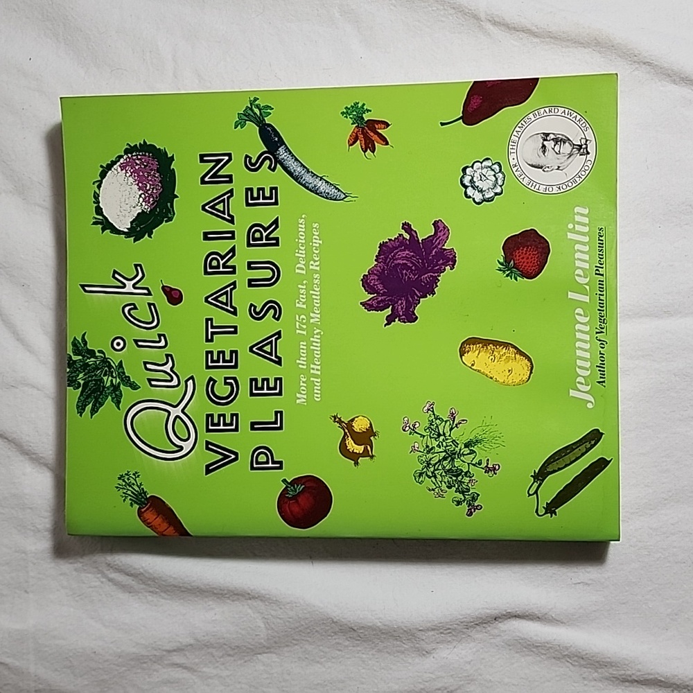 Quick Vegetarian Pleasures by‎ Jeanne Lemlin